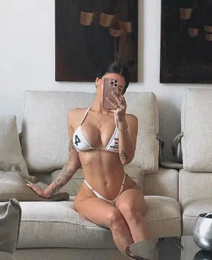 Василиса выезд, Брюнетки - фото