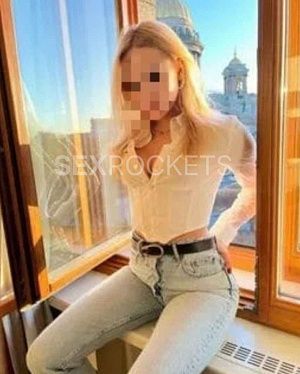 Ника из Симферополь - интим фото